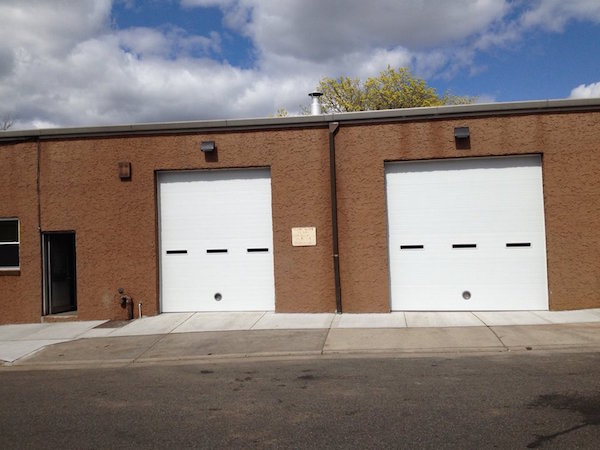 Commercial doors for goods-in and warehouses